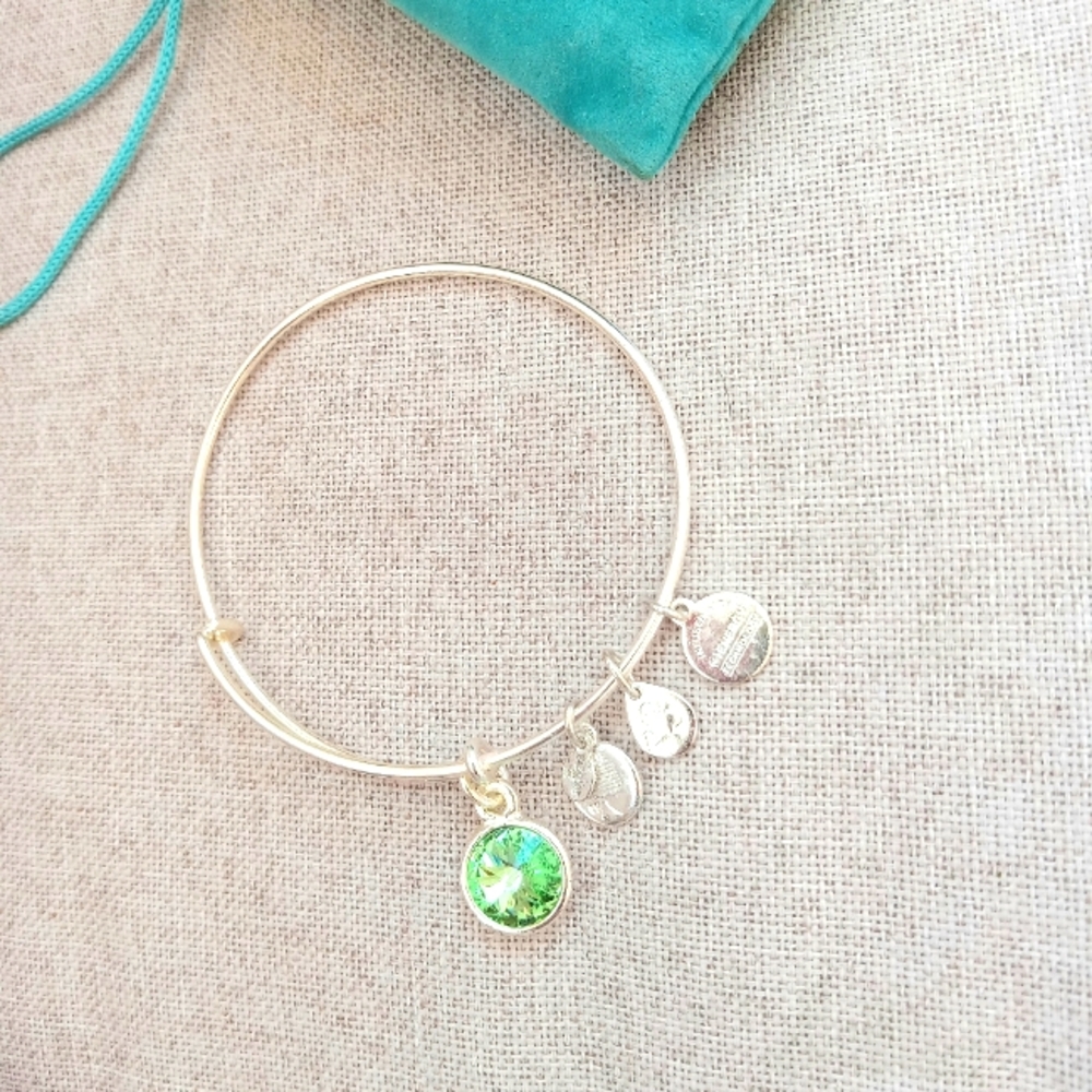 Alex and Ani Birth Stone GREEN PERIDOT Silve Charm Bracelet adjustab…